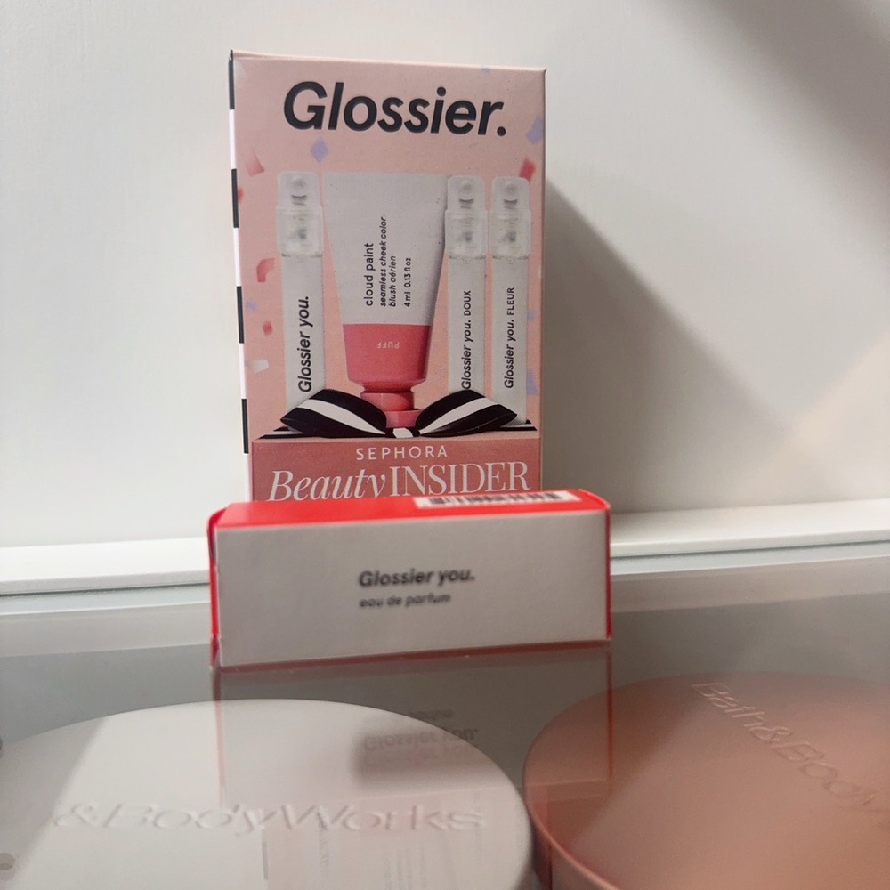 Glossier you samples and cloud paint puff blush Sephora gift